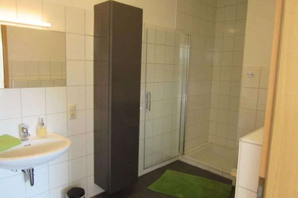 85836-Bathroom