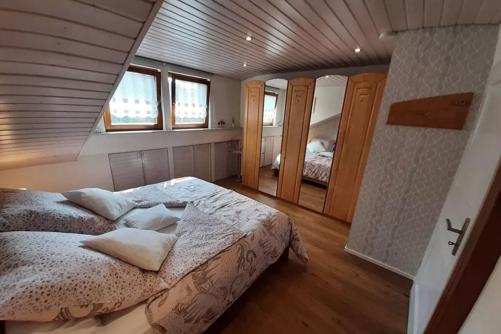 39290-Schlafzimmer