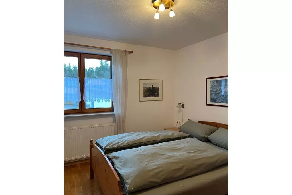 3534-Bedroom