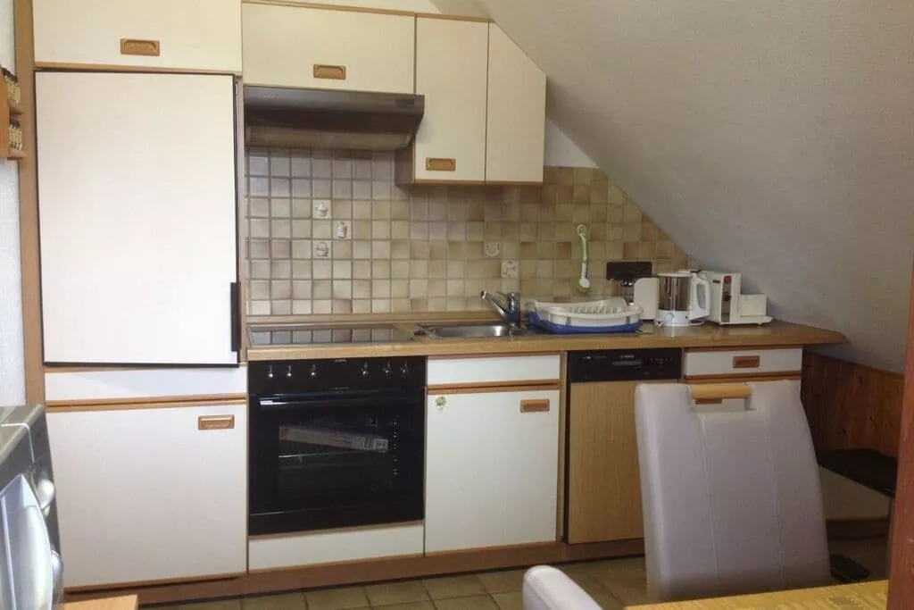 65944-Kitchen