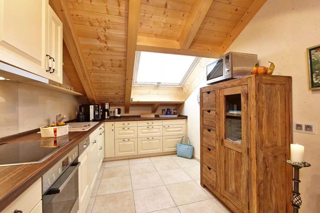 54695-Kitchen