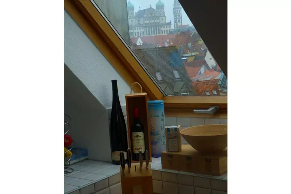 48336	-Kitchen