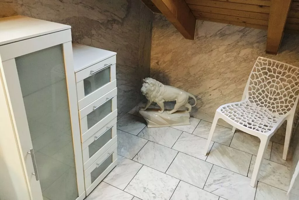 73929-Bathroom