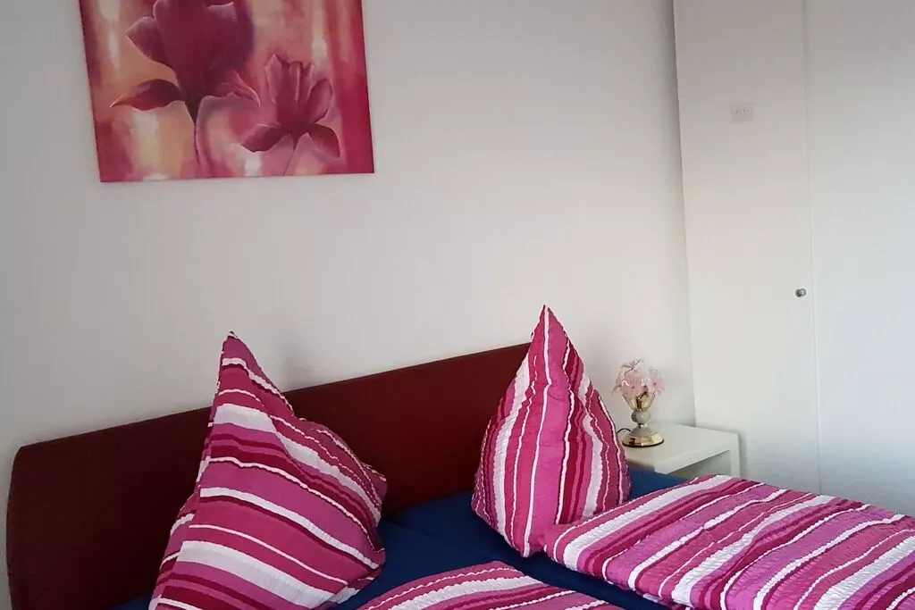 51256-Schlafzimmer