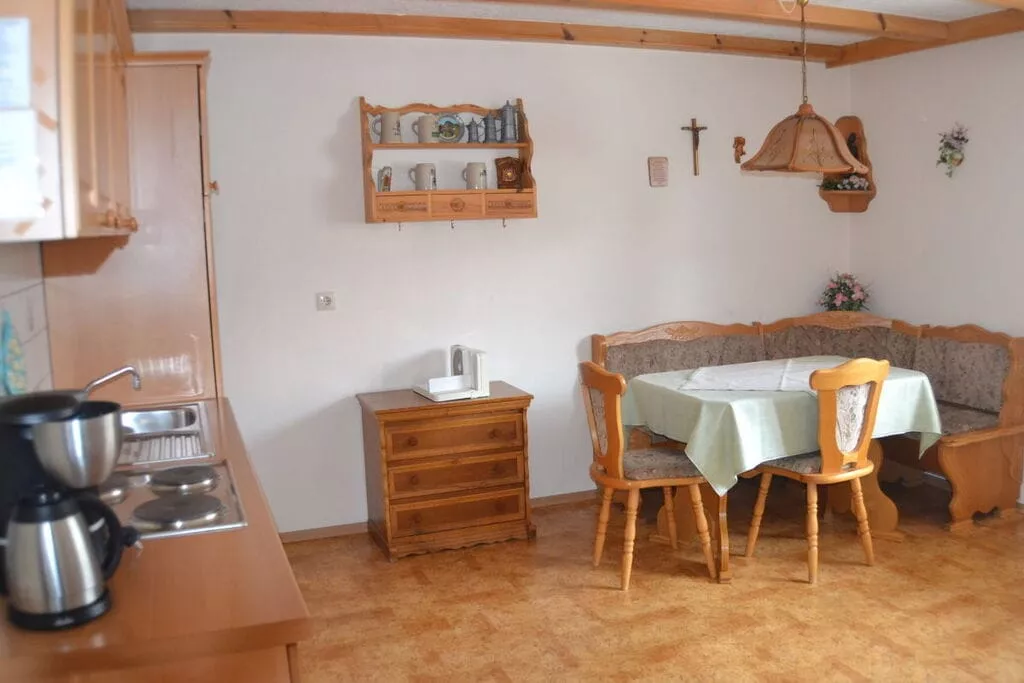 58722-Kitchen