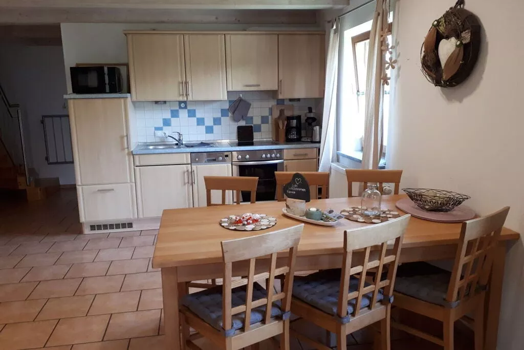 19311-Kitchen