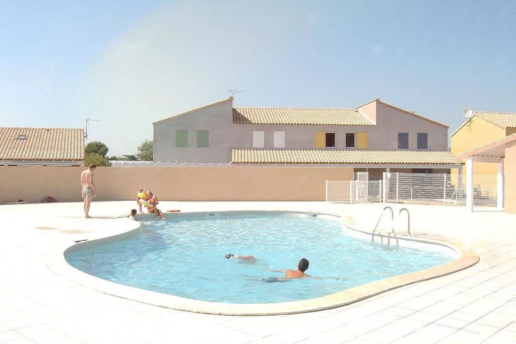 39228-Pool