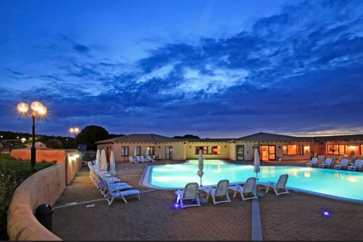 Residence Baia dei Mirti mono 2-Pool