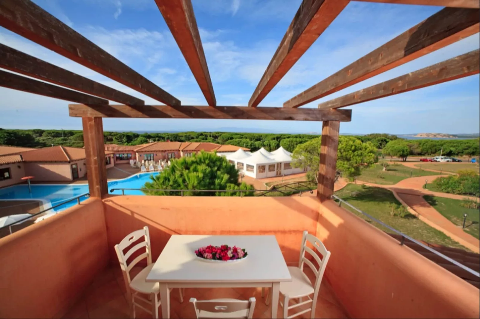Residence Baia dei Mirti mono 3-Terrassenbalkon