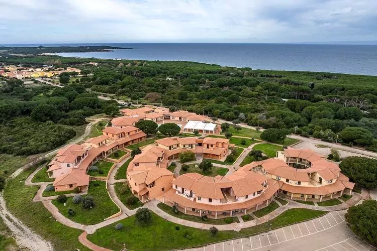 Residence Baia dei Mirti mono 3-Gebiete Sommer 1 km