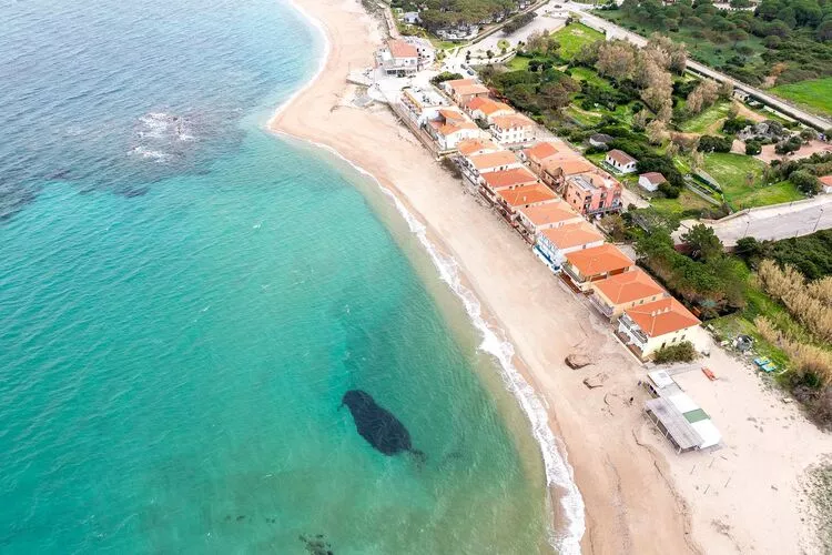 Residence Baia dei Mirti mono 3-Gebiete Sommer 1 km