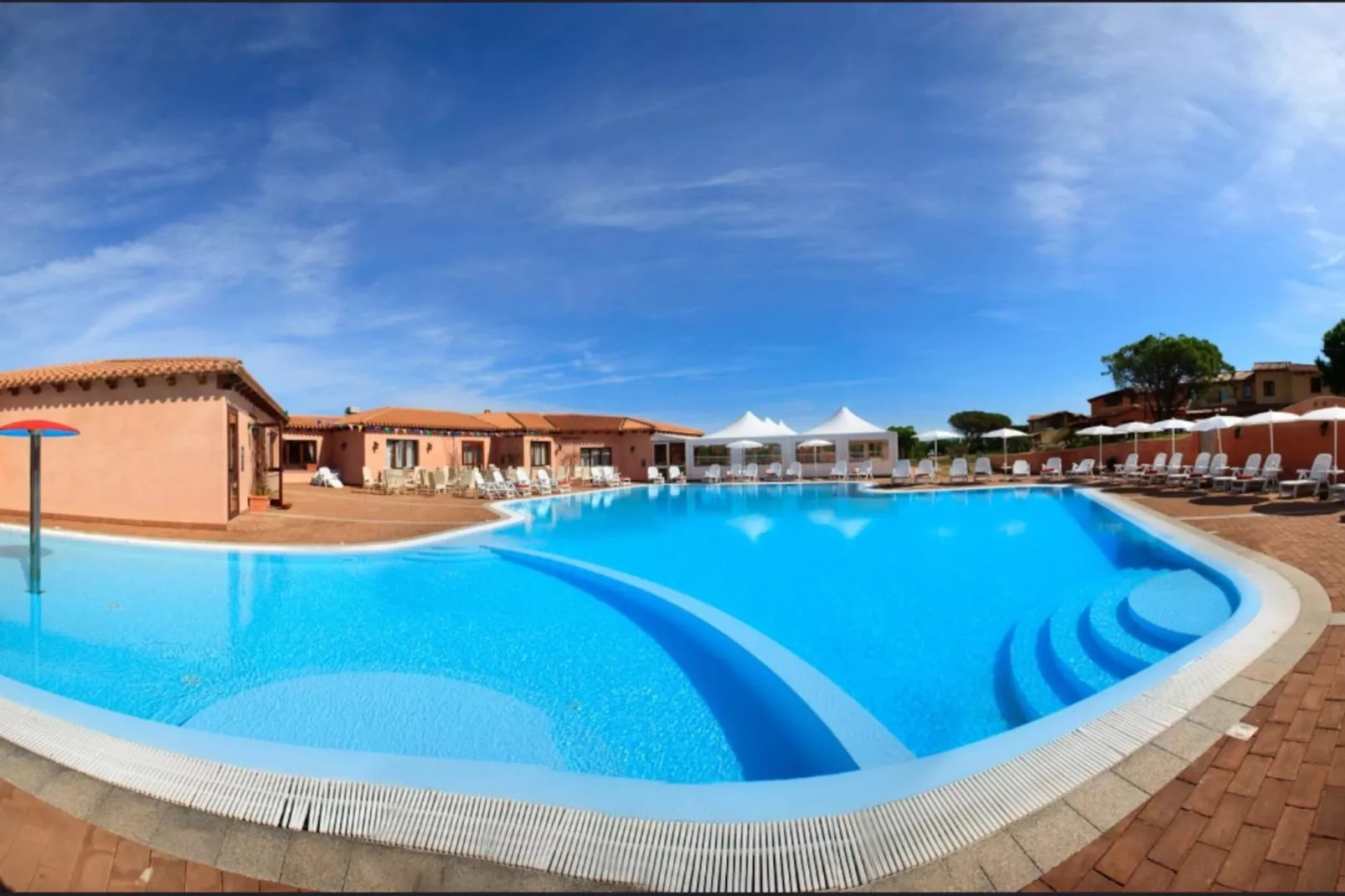 Residence Baia dei Mirti mono 3-Schwimmbad