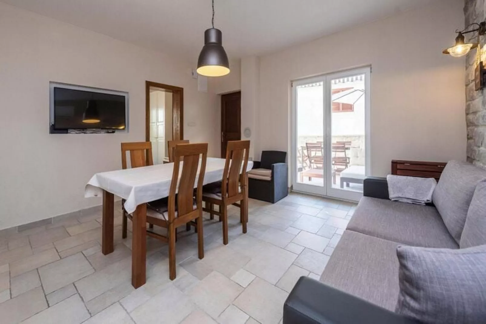 Holiday home Petrcane-SD107/A01/Marijanka for 6 Pers-Wohnzimmer