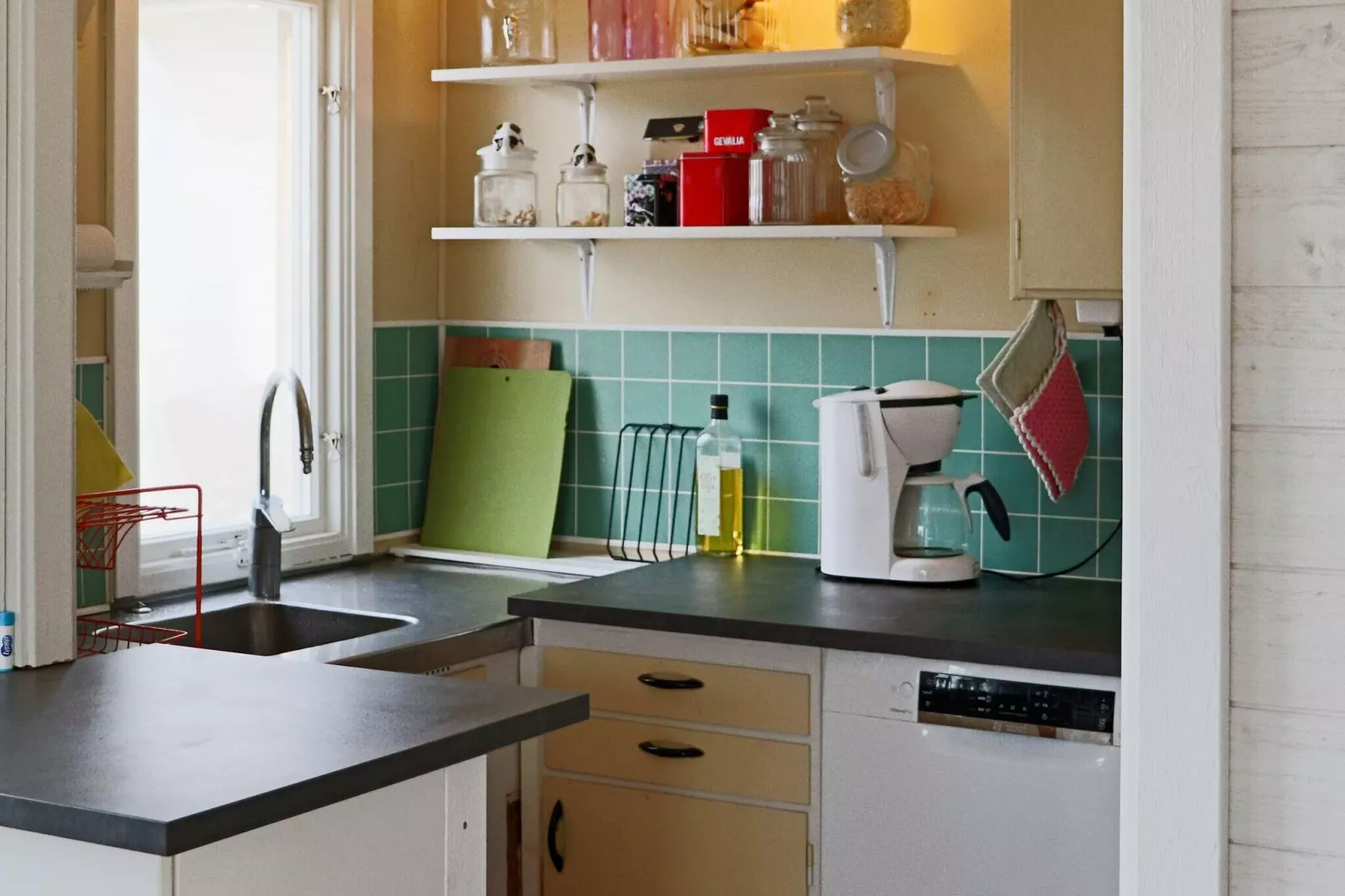 6 person holiday home in MELLBYSTRAND-By Traum-Indoor