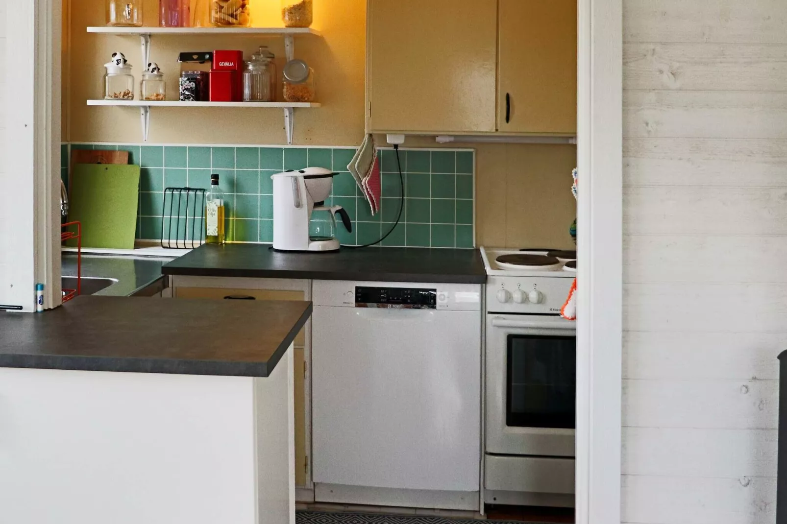 6 person holiday home in MELLBYSTRAND-By Traum-Indoor