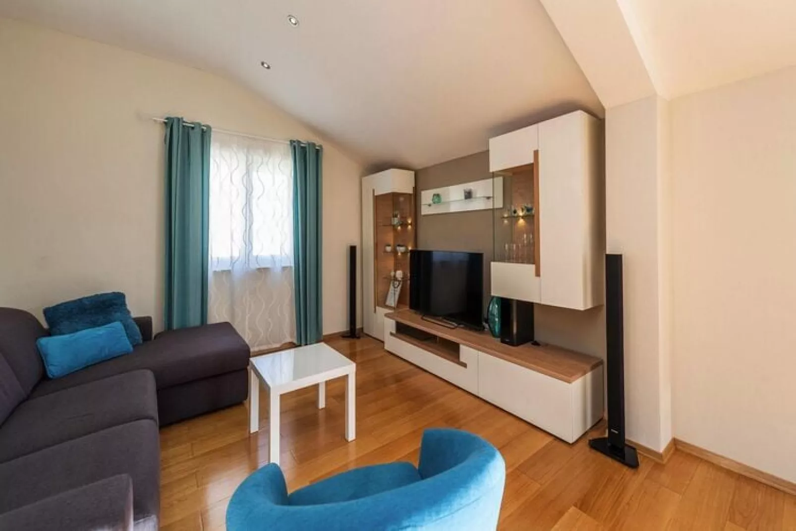 Holiday home Petrcane-SD107/A01/Marijanka for 6 Pers-Wohnzimmer