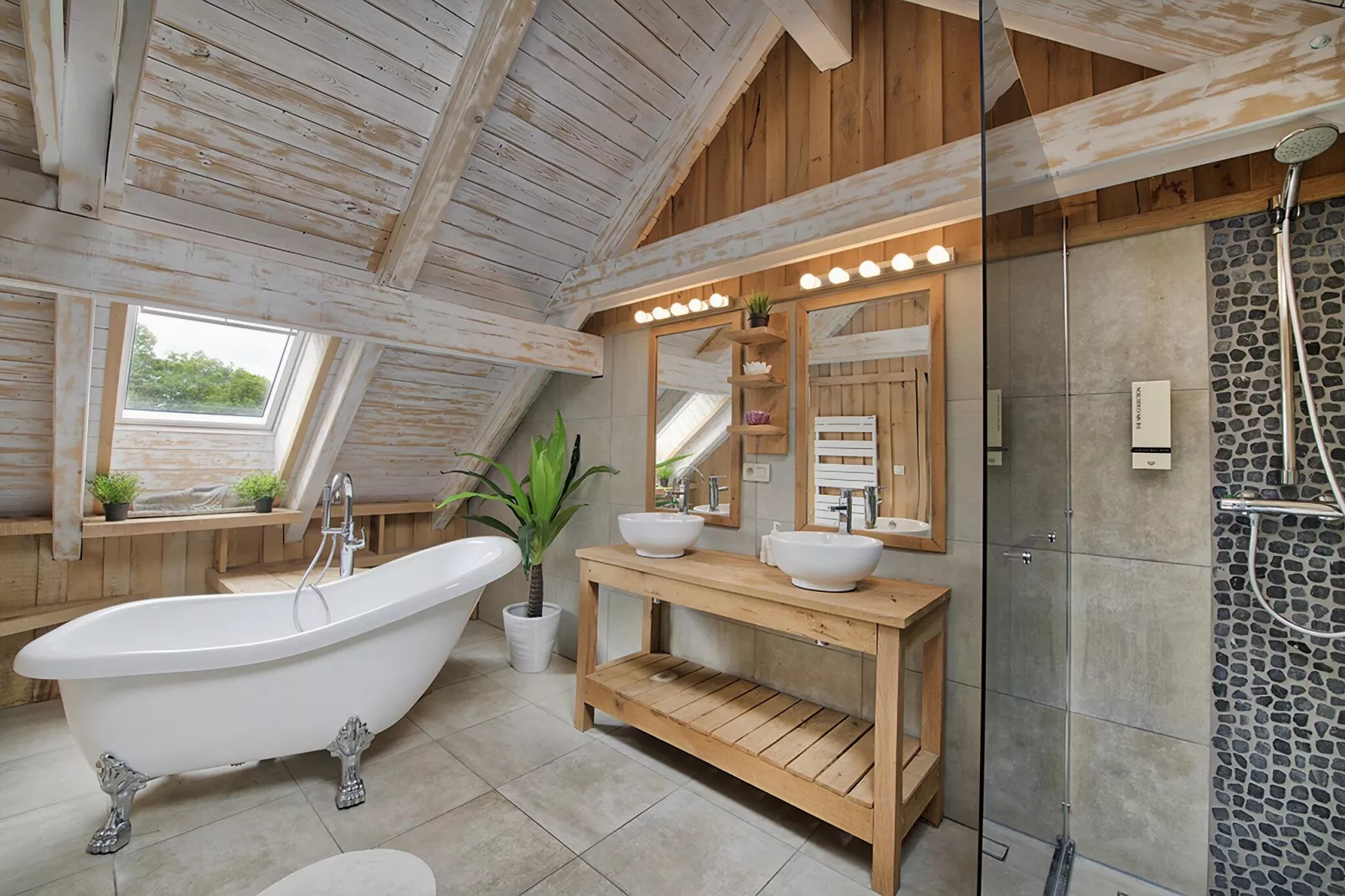 Villa Lucas-Bathroom
