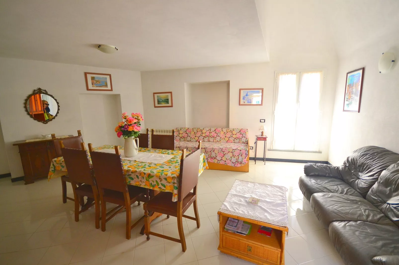 Rio Uno-Living room