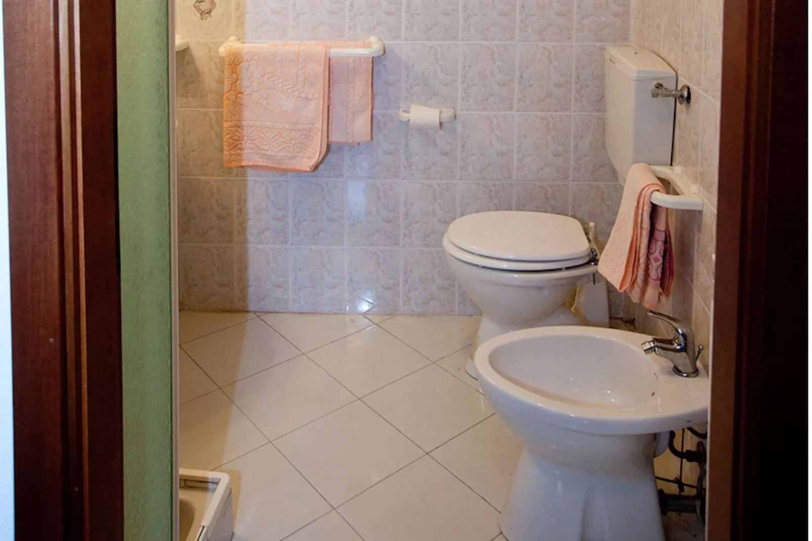 Rio Uno-Bathroom