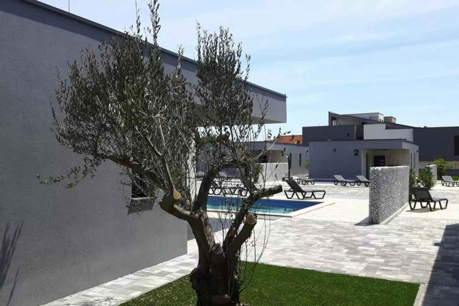 Villas More in Vir-Exterior summer
