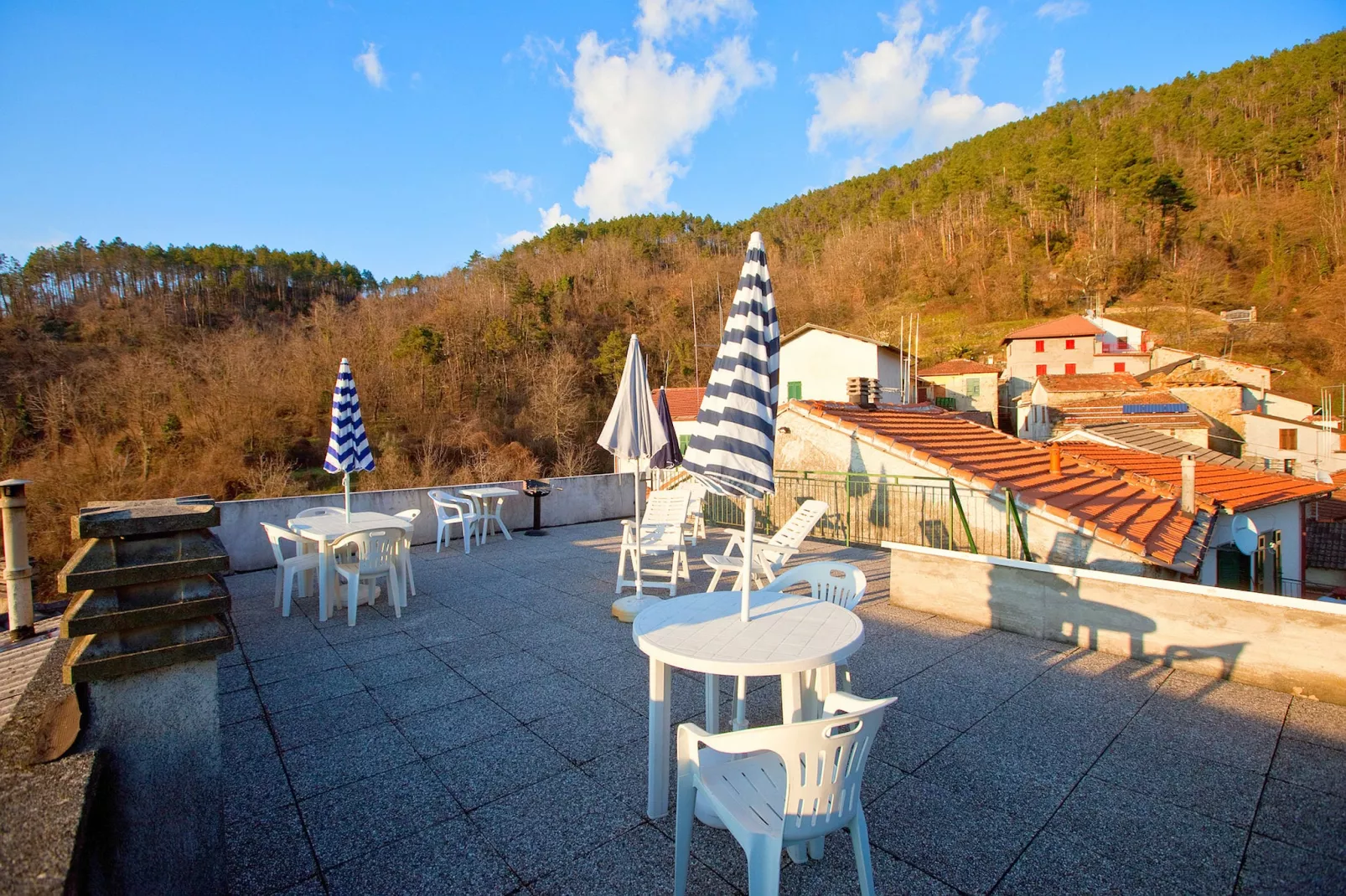 Rio Uno-Terrace balcony