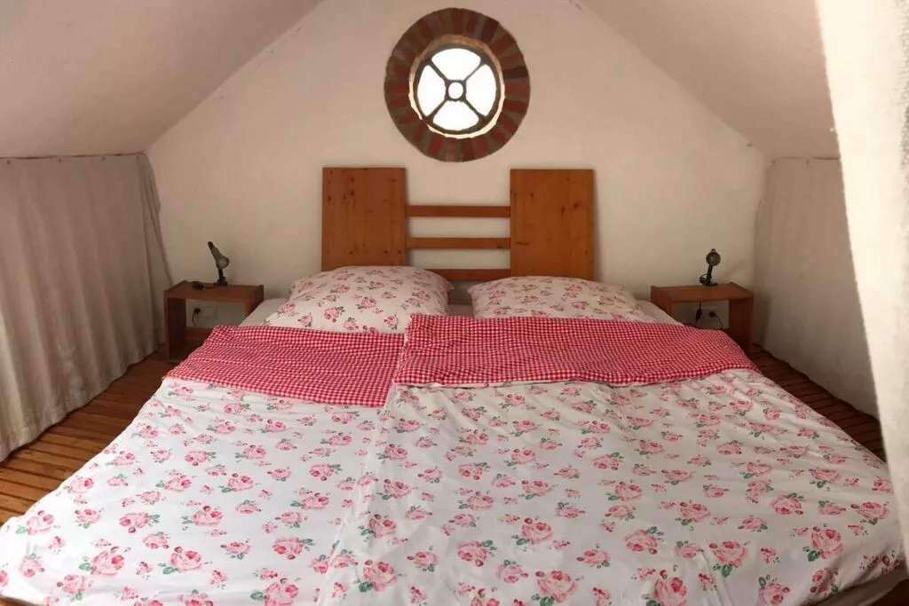 43007-Bedroom