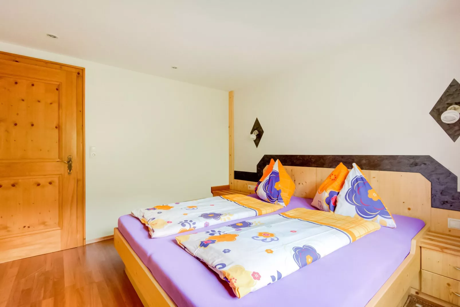 Jacquelin-Bedroom