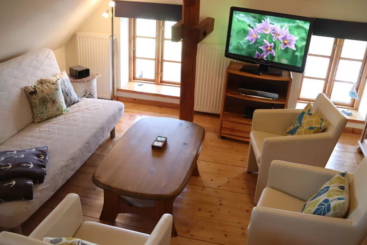 228653-Bedroom