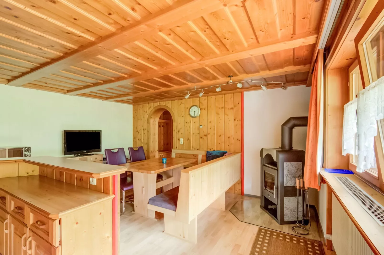 Jacquelin-Living room