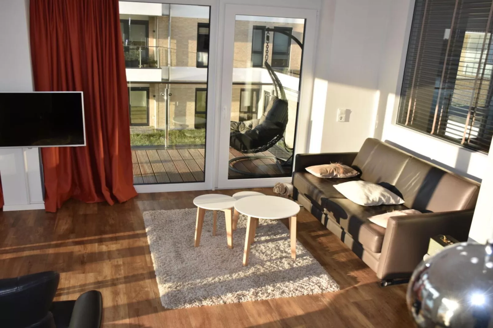 250557-Living room