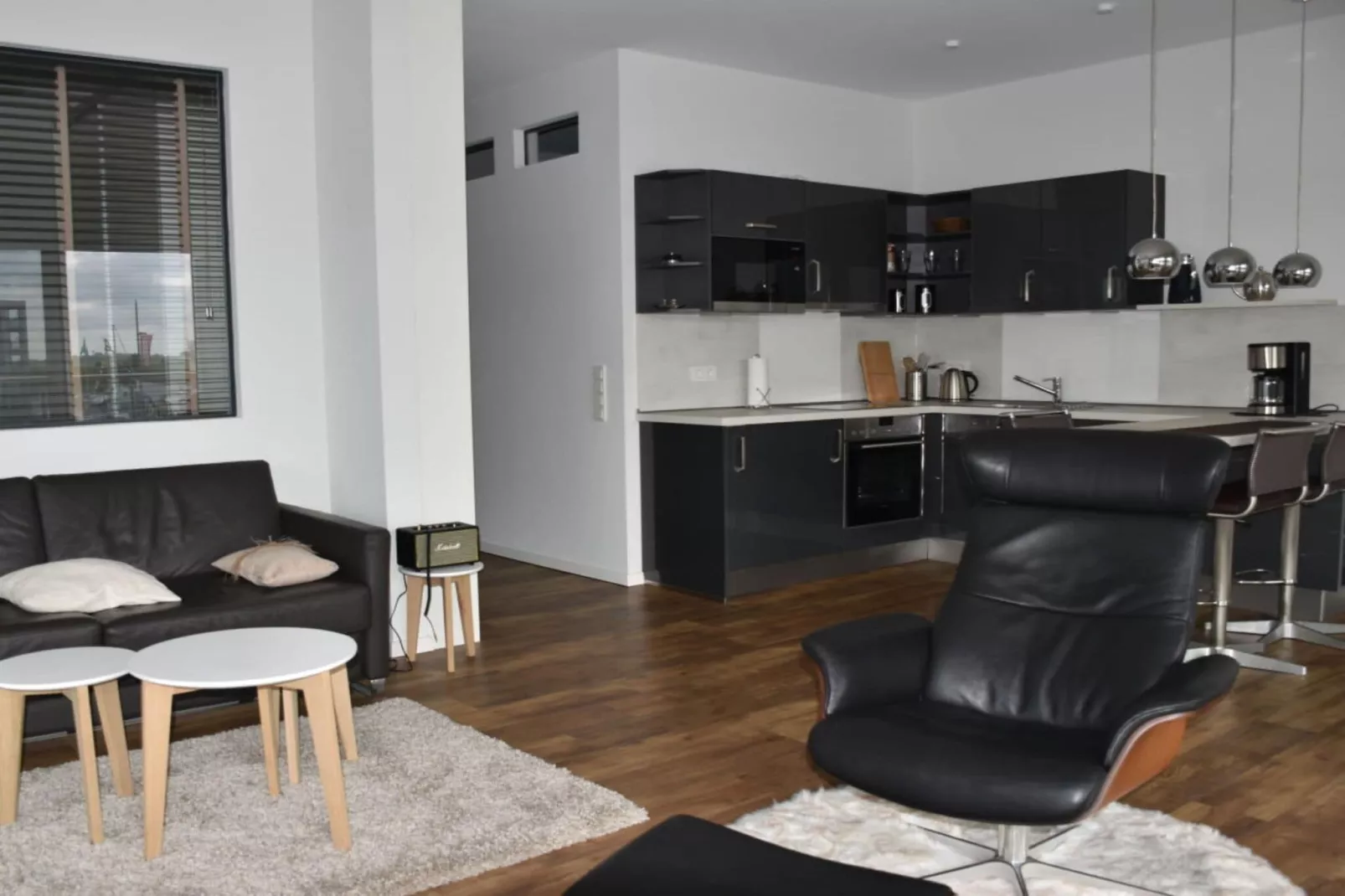 250557-Living room