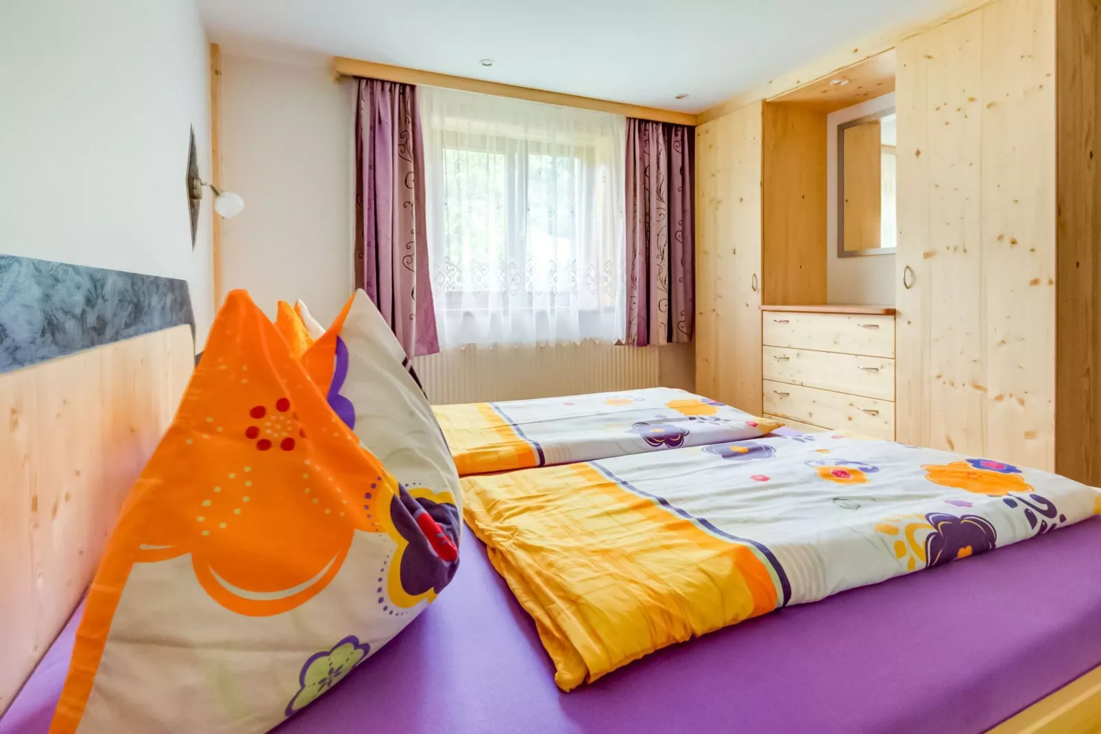 Jacquelin-Bedroom