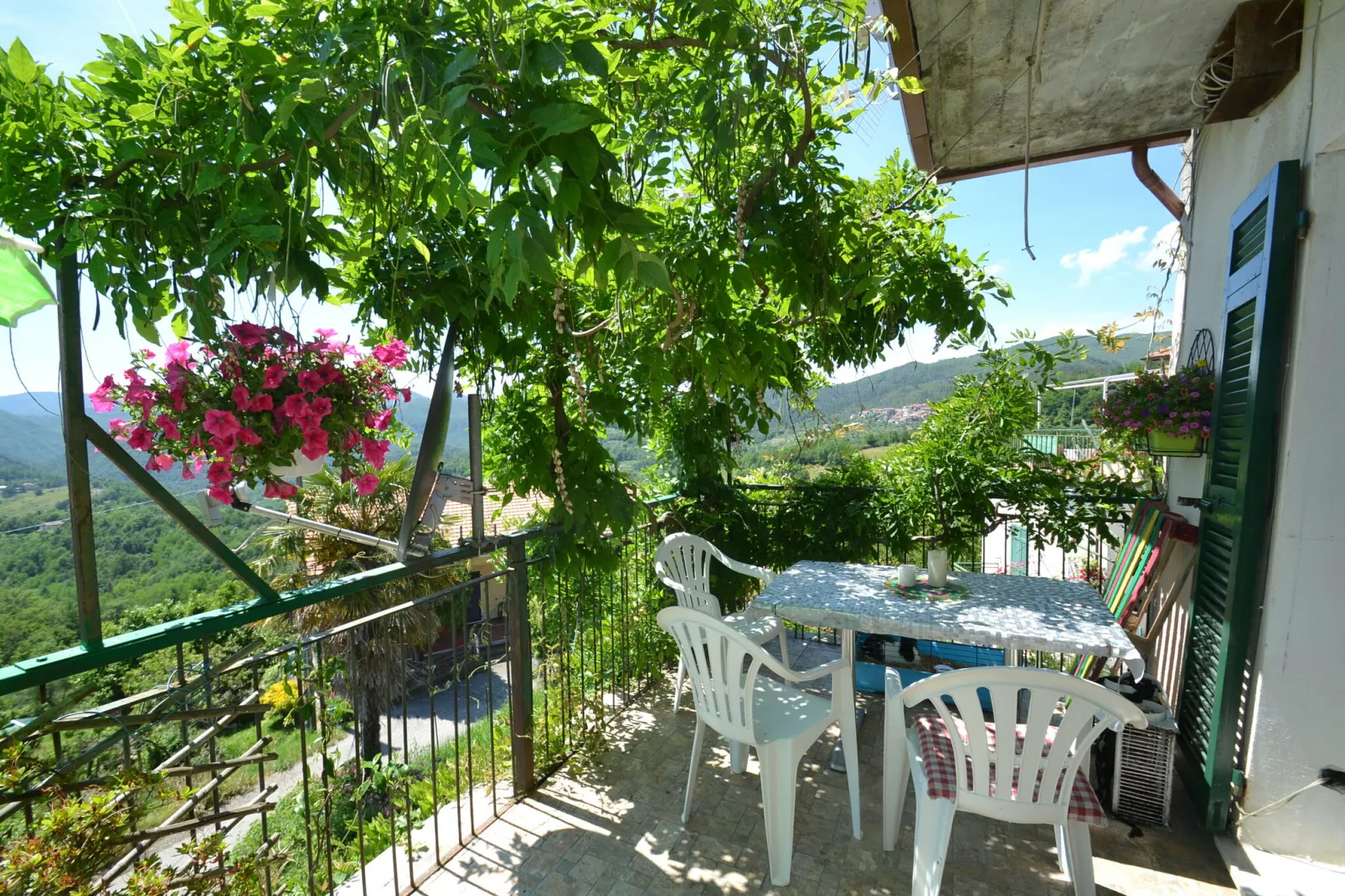 Angie-Terrace balcony