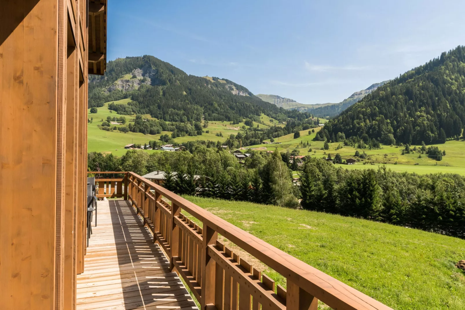 Les Portes de Megève 11-Terrace balcony