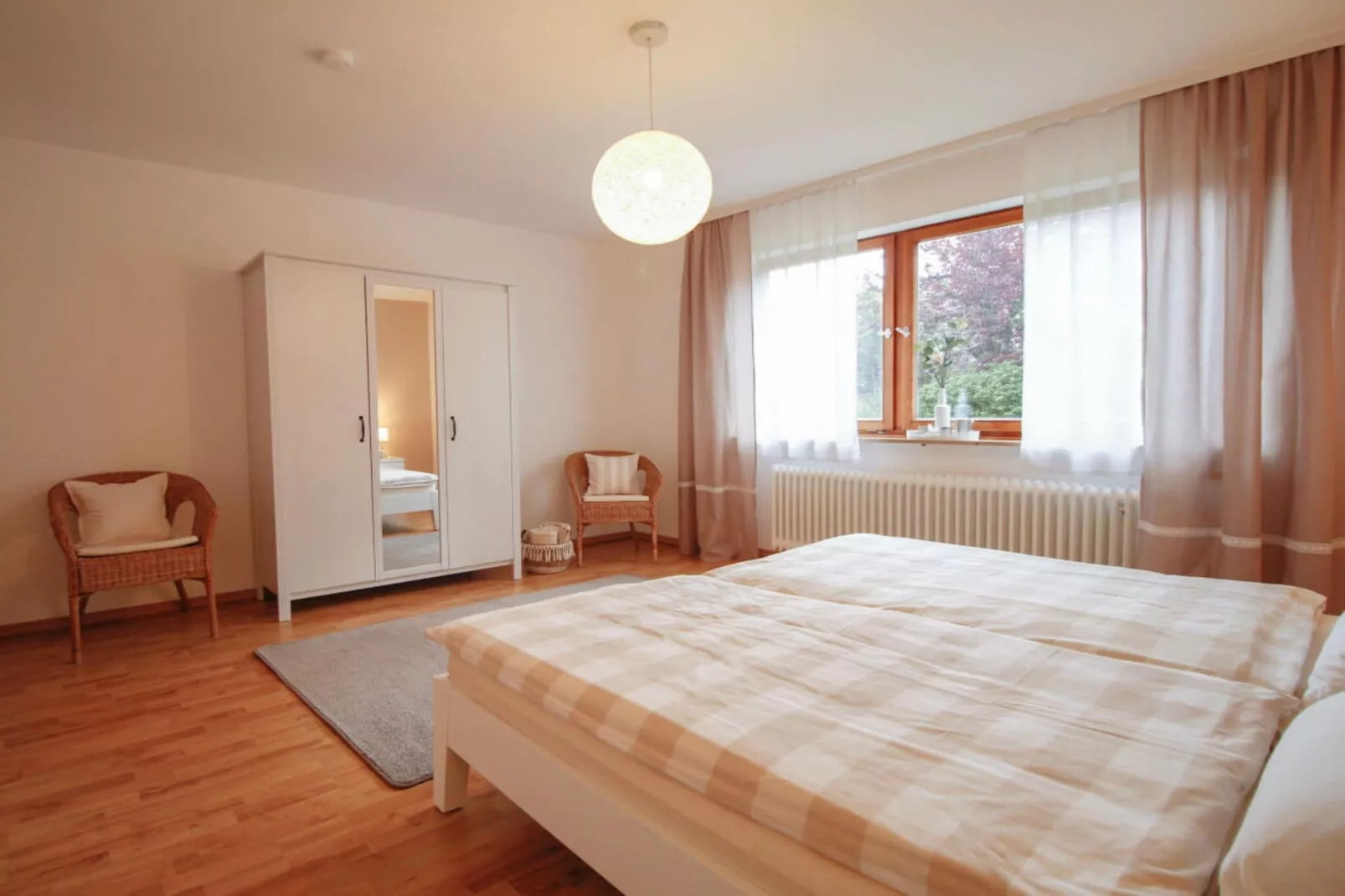 229798-Schlafzimmer