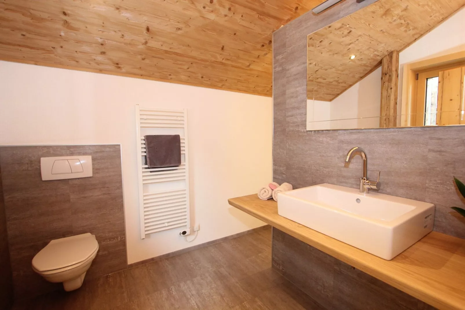 Maier-Bathroom