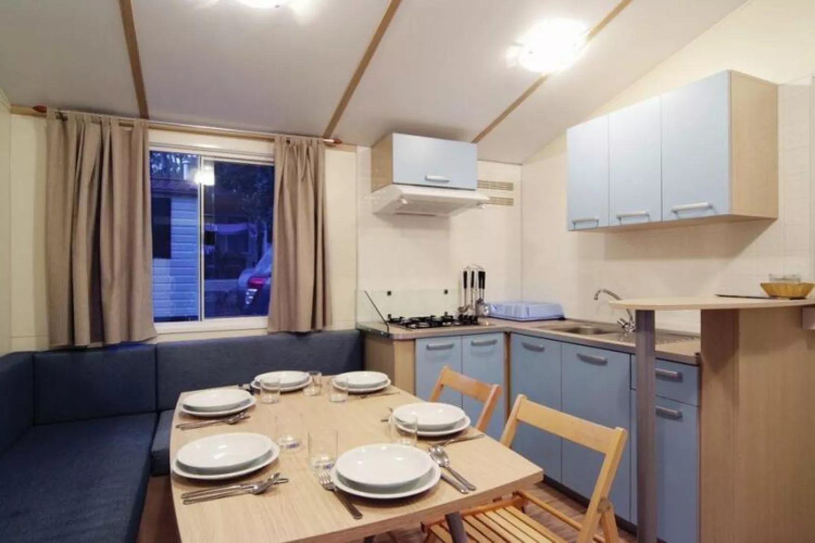 Mobile Homes in Camping Park Soline - Biograd - Type Dalmatia Plus-Dining room