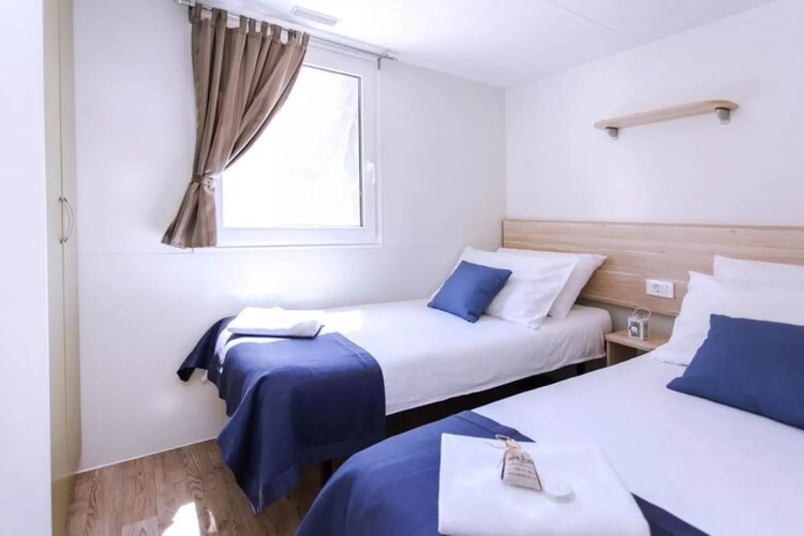 Mobile Homes in Camping Park Soline - Biograd - Type Dalmatia Plus-Bedroom