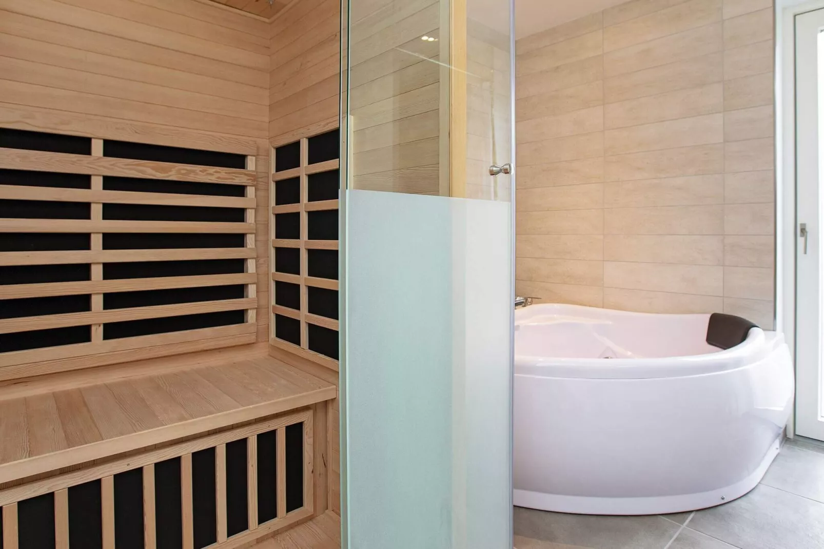 9 Personen Ferienhaus in Dannemare-Sauna