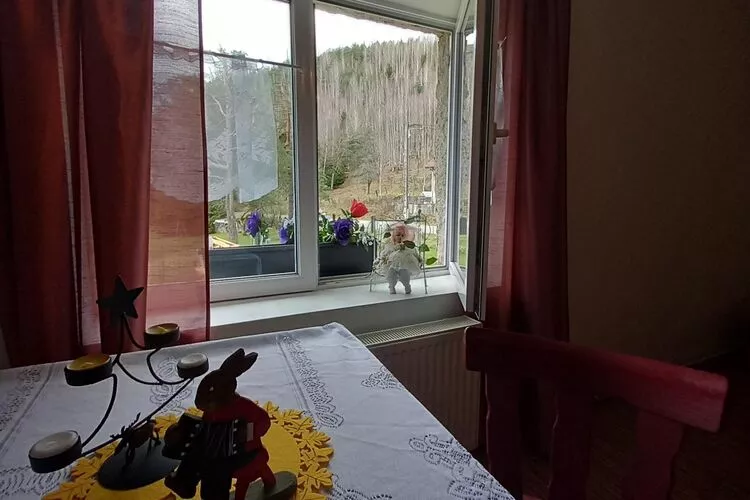 Ferienhaus mit eigener Bar am Bach in Saint Quirin-Dining room