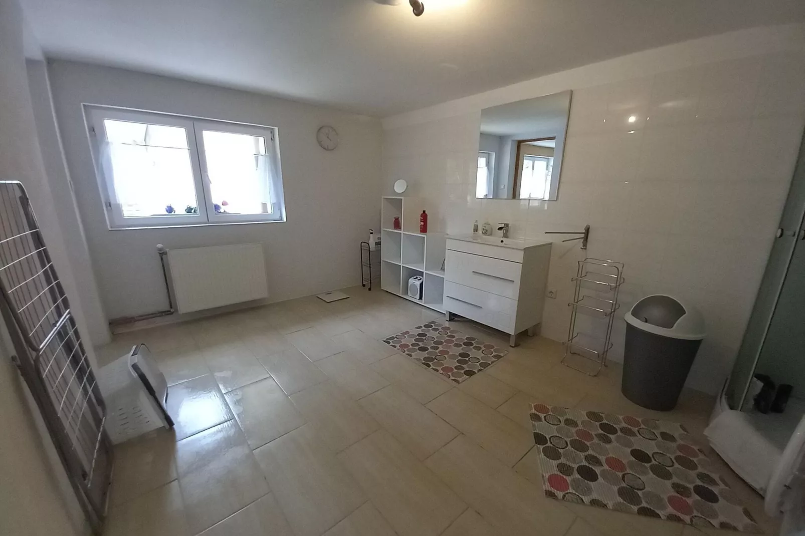 Ferienhaus mit eigener Bar am Bach in Saint Quirin-Bathroom