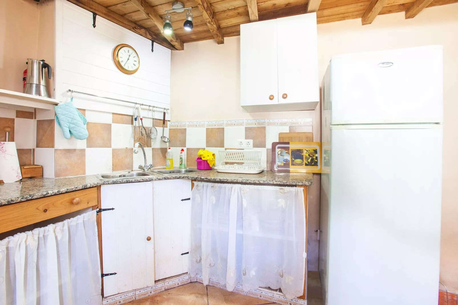 Casas Ribiera Sacra-Kitchen