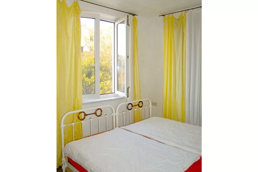 72694-Chambre