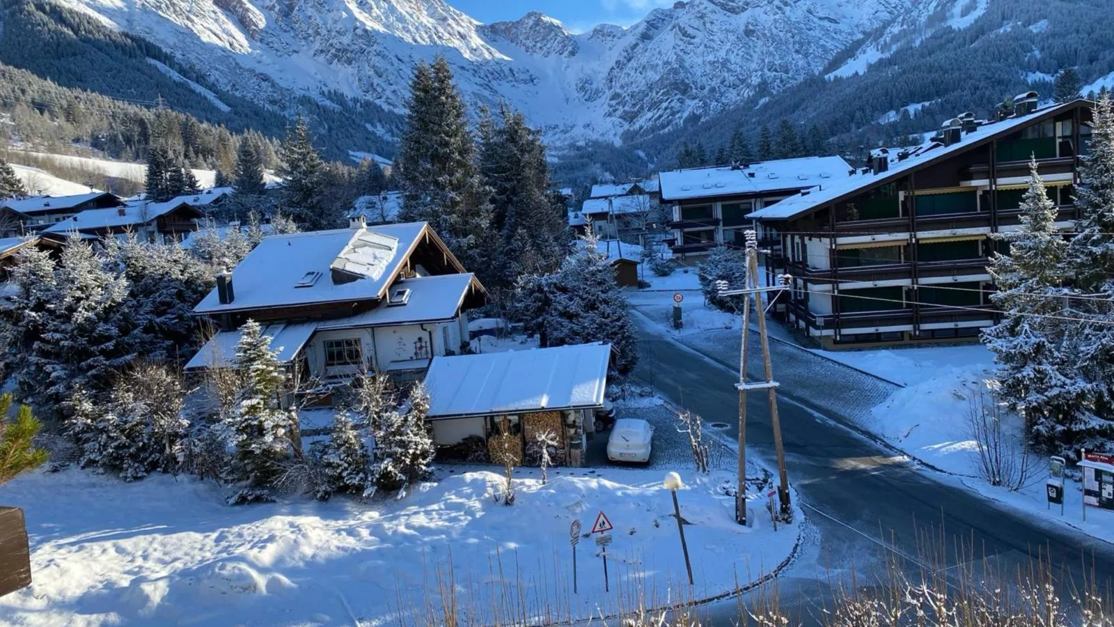 My Mountain next door-Vue d'hiver