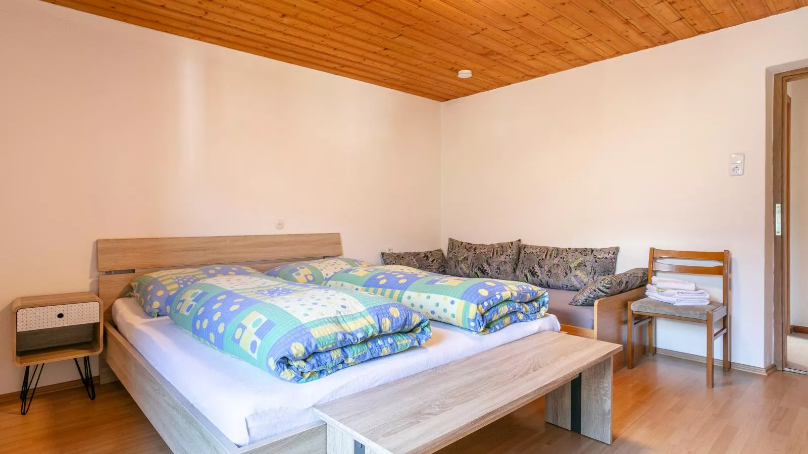 Nachtschatt-Bedroom