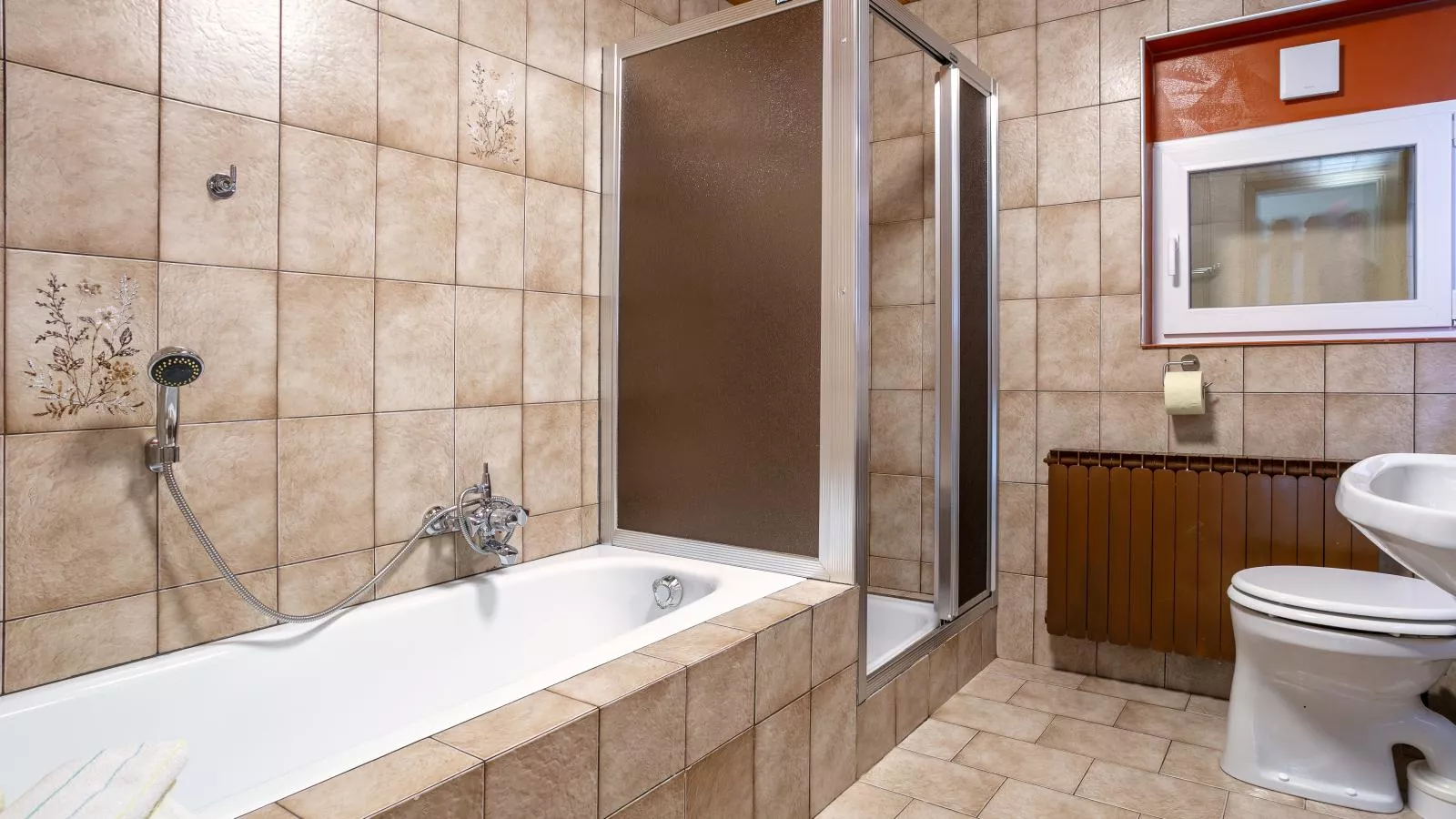 Nachtschatt-Bathroom