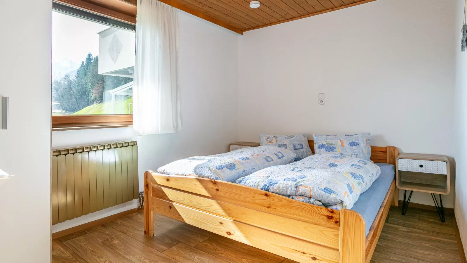 Nachtschatt-Bedroom