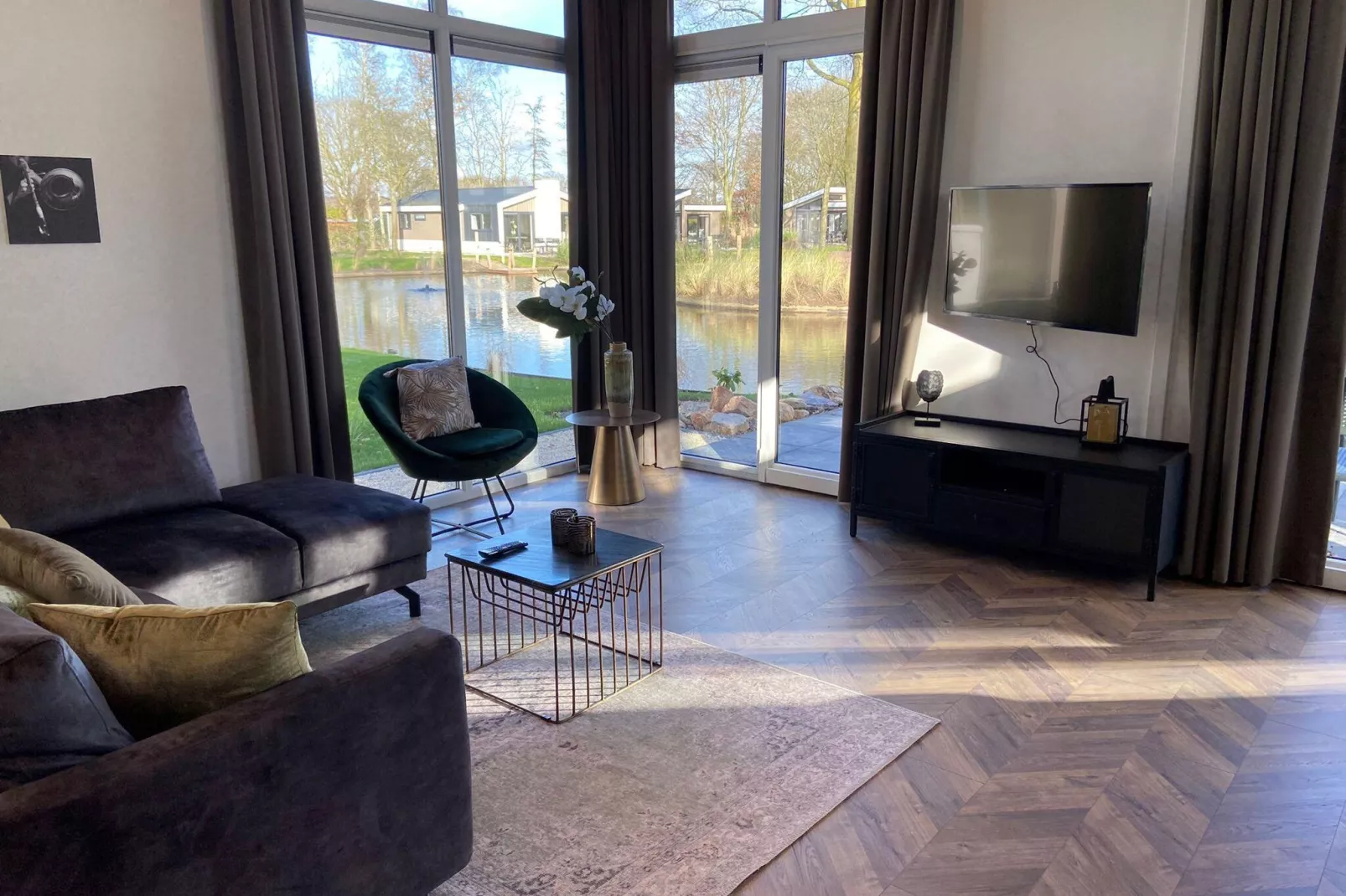 Resort Kaatsheuvel 15-Living room