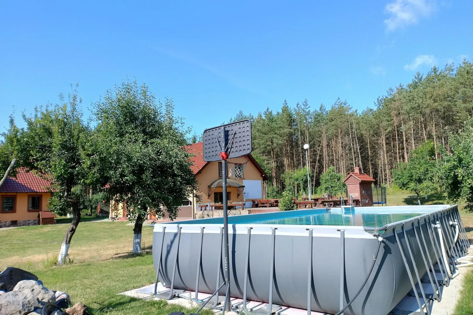 Pensjonat w lesie-Piscine