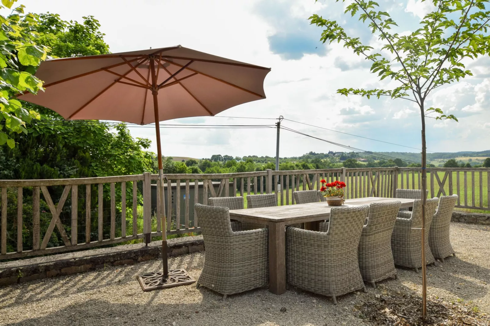 Bellevue-Terrace balcony